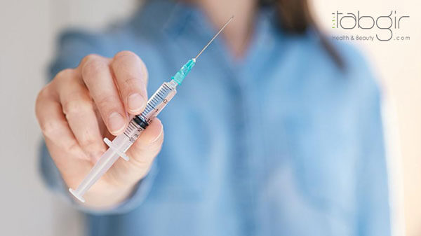 تزریق استروئید برای از بین بردن کلوئید